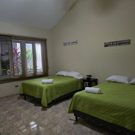 Hostal Casa Luna Santa Ana Exterior foto