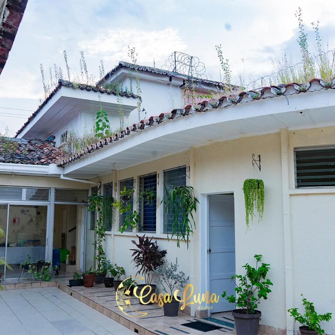 Hostal Casa Luna Santa Ana Exterior foto